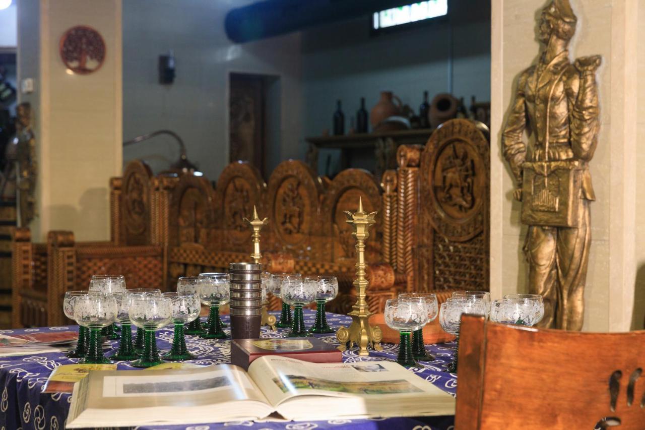 Hotel Wine Palace Tbilissi Extérieur photo