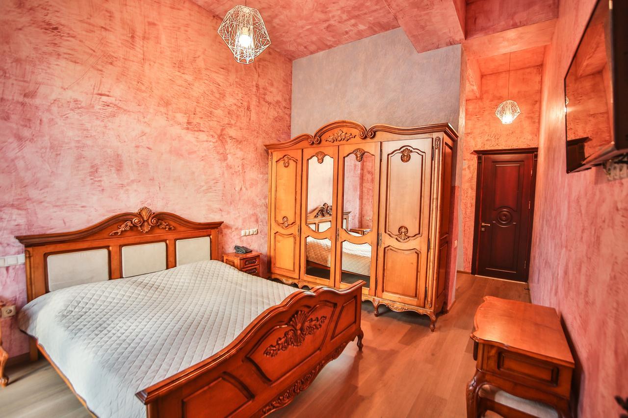 Hotel Wine Palace Tbilissi Extérieur photo
